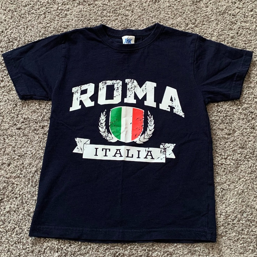 Boys Authentic Rome Tshirt Size M (6-7)